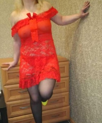 Я та самая индивидуалка, которую ты давно искал 🔥🌹👠 Совершенно особенная, я умею почувствовать тебя, угомонить твои желания и обеспечить тебя незабываемым опытом... в Москве! Я знаю все тайны экстаза и готова показать тебе новые грани удовольствия. У меня стройная фигура, умелые руки, нежные губы и желание прекрасно провести время с тобой. Я легкая в общении, так что ты можешь не беспокоиться о неловких моментах. У меня много отличных отзывов от довольных клиентов - они говорят, что я лучшая в Москве! Хочешь узнать правду и сам оценить мои способности? Не медли, пиши мне прямо сейчас! 💌💋💫 Яноечка