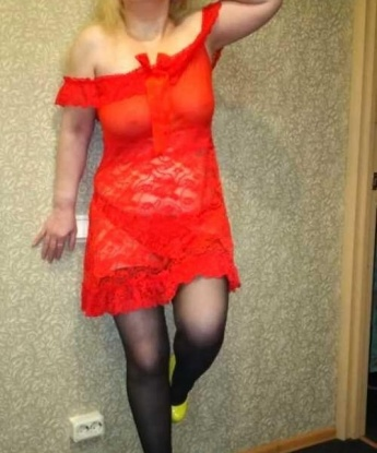 Я та самая индивидуалка, которую ты давно искал 🔥🌹👠 Совершенно особенная, я умею почувствовать тебя, угомонить твои желания и обеспечить тебя незабываемым опытом... в Москве! Я знаю все тайны экстаза и готова показать тебе новые грани удовольствия. У меня стройная фигура, умелые руки, нежные губы и желание прекрасно провести время с тобой. Я легкая в общении, так что ты можешь не беспокоиться о неловких моментах. У меня много отличных отзывов от довольных клиентов - они говорят, что я лучшая в Москве! Хочешь узнать правду и сам оценить мои способности? Не медли, пиши мне прямо сейчас! 💌💋💫 Яноечка